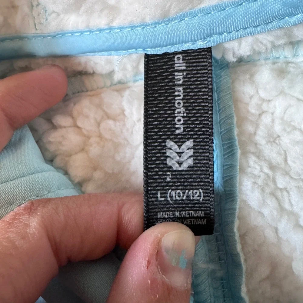 All in Motion Girls Light Blue Sherpa Lined Softshell Jacket Hooded L 10/12 NEW